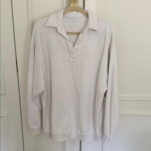 DAILY DRILLS | White Collared Pullover Sweatshirt